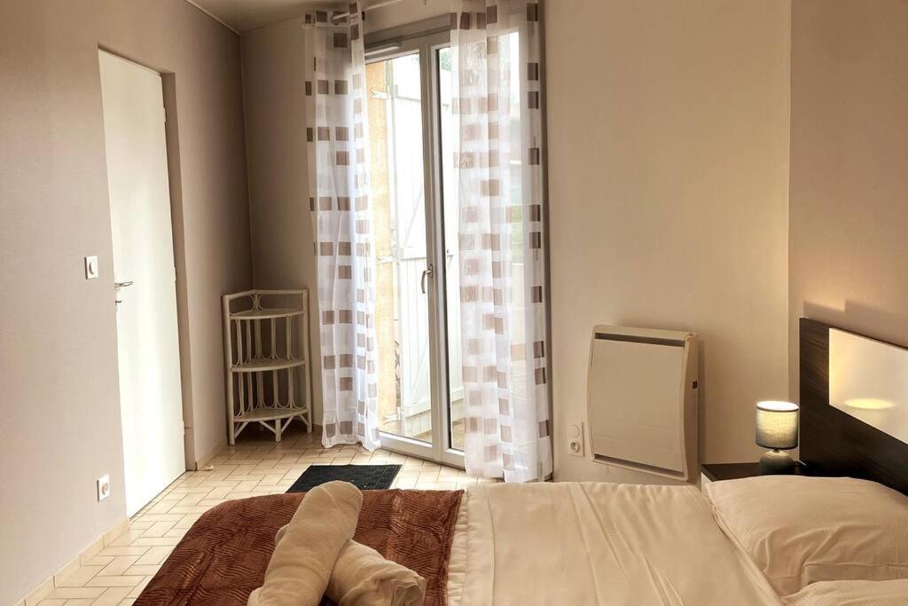 Le Saint-Amour Appartement Classe 2 Etoiles Exteriér fotografie